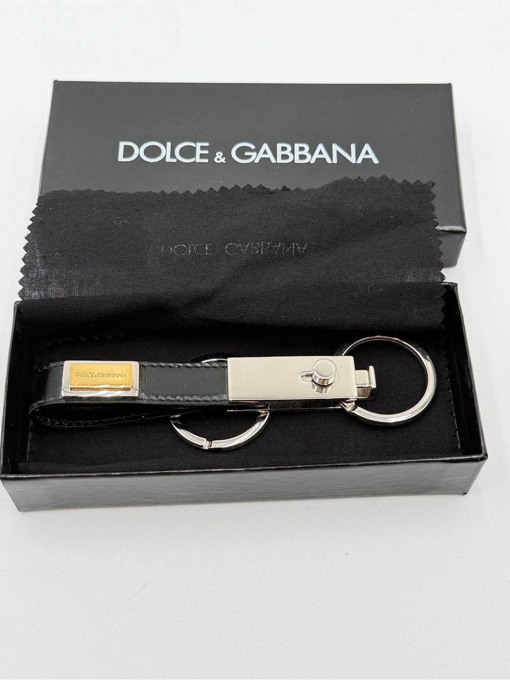 Dolce & Gabbana BP1370 Black Leather Valet Keychain Box Set